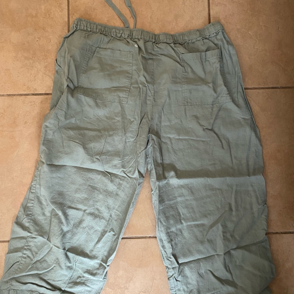 Only worn a couple of times